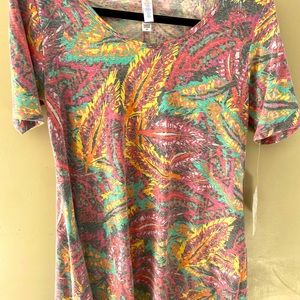 Lularoe Perfect T shirt